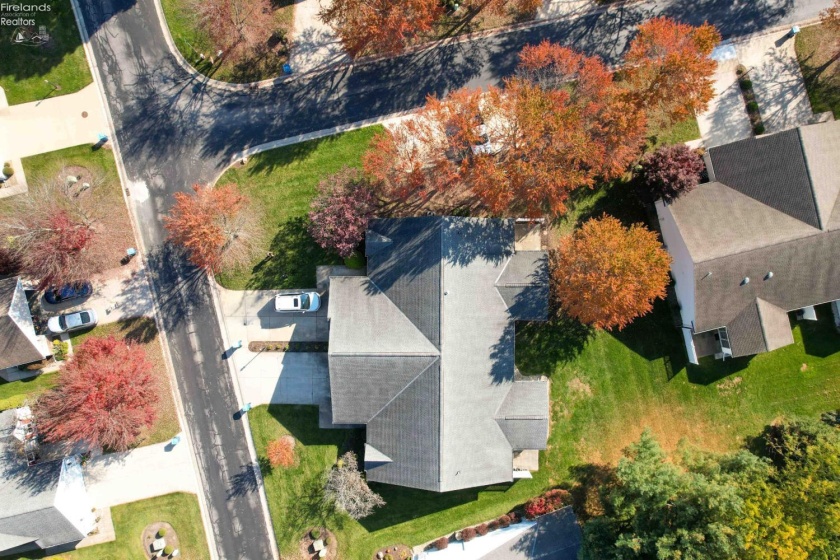 2316 Westwind Drive, Sandusky, 44870, 3 Bedroom Bedrooms, ,2 BathroomBathrooms,Residential,For Sale,Westwind,20264397