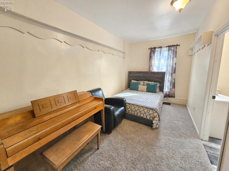 129 Mulberry Street, Clyde, 43410, 3 Bedroom Bedrooms, ,2 BathroomBathrooms,Residential,For Sale,Mulberry,20264286