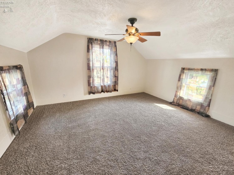 129 Mulberry Street, Clyde, 43410, 3 Bedroom Bedrooms, ,2 BathroomBathrooms,Residential,For Sale,Mulberry,20264286