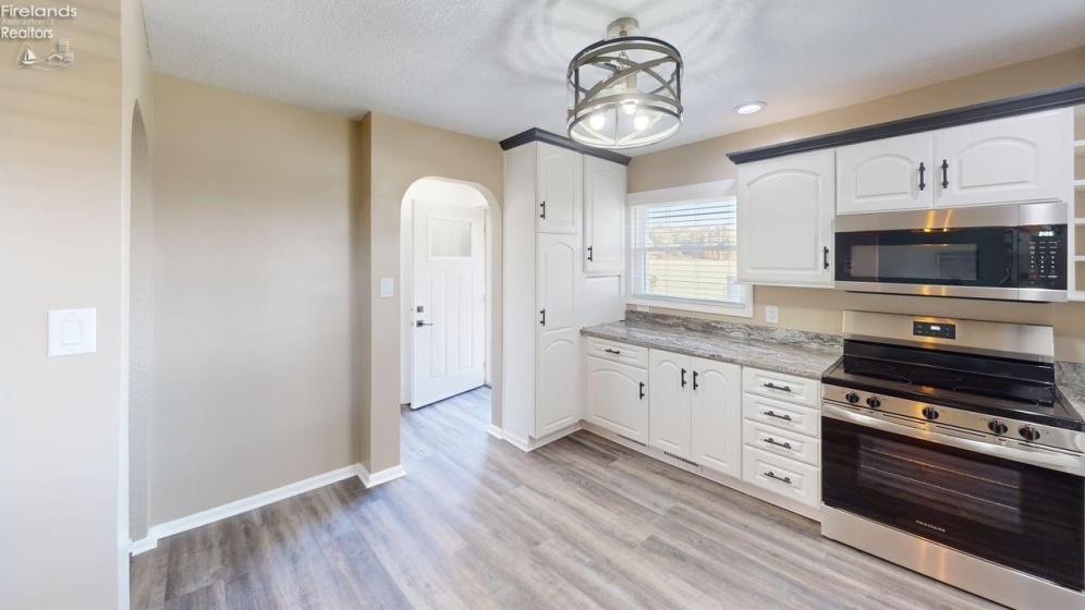 318 County Road 89, Fremont, 43420, 4 Bedroom Bedrooms, ,1 BathroomBathrooms,Residential,For Sale,County Road 89,20264343