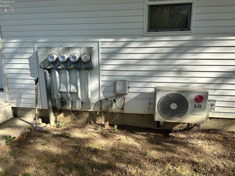 2929 County Road 195, Clyde, 43410, ,Multiple Units,For Sale,County Road 195,20264405