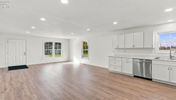 518 Laurel Street, Willard, 44890, 3 Bedroom Bedrooms, ,2 BathroomBathrooms,Residential,For Sale,Laurel,20264419 518 Laurel Street, Willard, 44890, 3 Bedroom Bedrooms, ,2 BathroomBathrooms,Residential,For Sale,Laurel,20264419