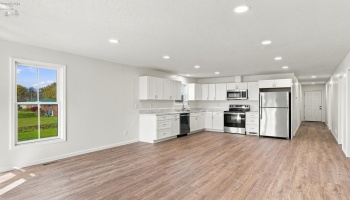 518 Laurel Street, Willard, 44890, 3 Bedroom Bedrooms, ,2 BathroomBathrooms,Residential,For Sale,Laurel,20264419 518 Laurel Street, Willard, 44890, 3 Bedroom Bedrooms, ,2 BathroomBathrooms,Residential,For Sale,Laurel,20264419