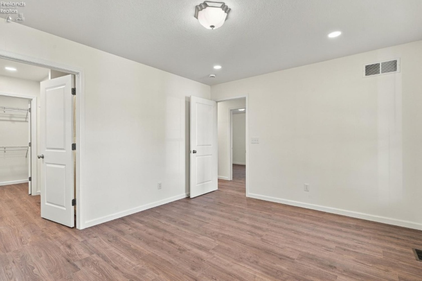 518 Laurel Street, Willard, 44890, 3 Bedroom Bedrooms, ,2 BathroomBathrooms,Residential,For Sale,Laurel,20264419