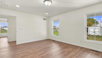 518 Laurel Street, Willard, 44890, 3 Bedroom Bedrooms, ,2 BathroomBathrooms,Residential,For Sale,Laurel,20264419 518 Laurel Street, Willard, 44890, 3 Bedroom Bedrooms, ,2 BathroomBathrooms,Residential,For Sale,Laurel,20264419