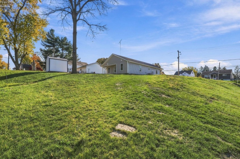 518 Laurel Street, Willard, 44890, 3 Bedroom Bedrooms, ,2 BathroomBathrooms,Residential,For Sale,Laurel,20264419