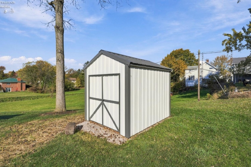 518 Laurel Street, Willard, 44890, 3 Bedroom Bedrooms, ,2 BathroomBathrooms,Residential,For Sale,Laurel,20264419