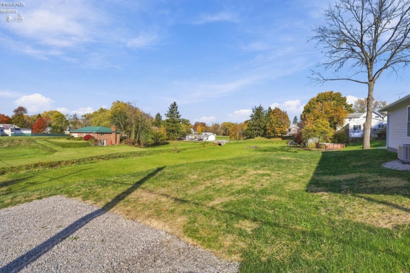 518 Laurel Street, Willard, 44890, 3 Bedroom Bedrooms, ,2 BathroomBathrooms,Residential,For Sale,Laurel,20264419