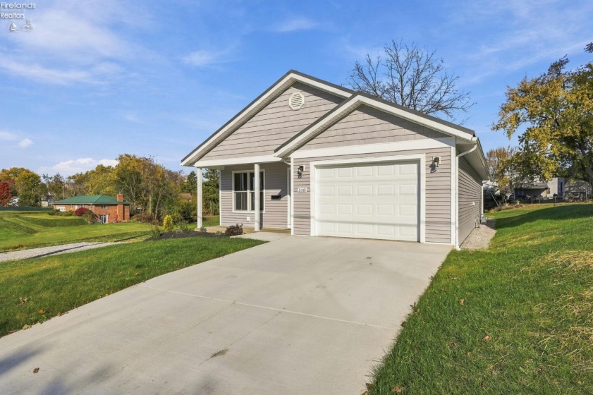 518 Laurel Street, Willard, 44890, 3 Bedroom Bedrooms, ,2 BathroomBathrooms,Residential,For Sale,Laurel,20264419