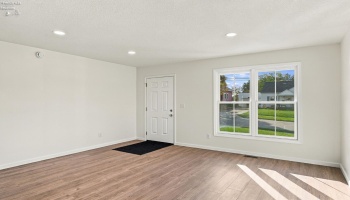 518 Laurel Street, Willard, 44890, 3 Bedroom Bedrooms, ,2 BathroomBathrooms,Residential,For Sale,Laurel,20264419 518 Laurel Street, Willard, 44890, 3 Bedroom Bedrooms, ,2 BathroomBathrooms,Residential,For Sale,Laurel,20264419