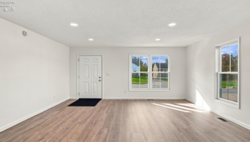 518 Laurel Street, Willard, 44890, 3 Bedroom Bedrooms, ,2 BathroomBathrooms,Residential,For Sale,Laurel,20264419 518 Laurel Street, Willard, 44890, 3 Bedroom Bedrooms, ,2 BathroomBathrooms,Residential,For Sale,Laurel,20264419