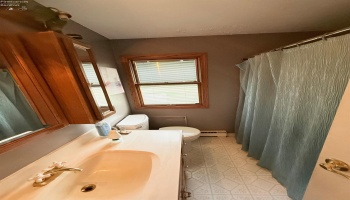 4018 Cleveland Rd, Huron, 44839, 5 Bedroom Bedrooms, ,2 BathroomBathrooms,Residential,For Sale,Cleveland Rd,20264422 4018 Cleveland Rd, Huron, 44839, 5 Bedroom Bedrooms, ,2 BathroomBathrooms,Residential,For Sale,Cleveland Rd,20264422