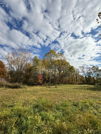 4018 Cleveland Rd, Huron, 44839, 5 Bedroom Bedrooms, ,2 BathroomBathrooms,Residential,For Sale,Cleveland Rd,20264422