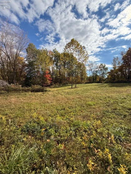 4018 Cleveland Rd, Huron, 44839, 5 Bedroom Bedrooms, ,2 BathroomBathrooms,Residential,For Sale,Cleveland Rd,20264422