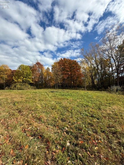 4018 Cleveland Rd, Huron, 44839, 5 Bedroom Bedrooms, ,2 BathroomBathrooms,Residential,For Sale,Cleveland Rd,20264422
