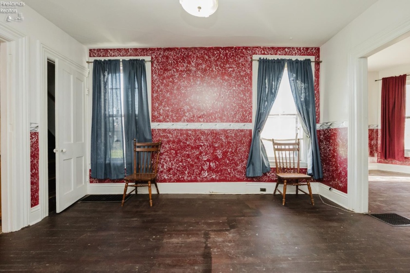 112 Adams St., Wellington, 44090, 4 Bedroom Bedrooms, ,2 BathroomBathrooms,Residential,For Sale,Adams St.,20264428