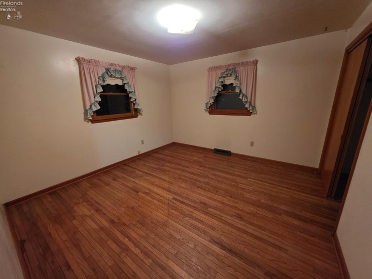 7521 Greenfield Avenue, Castalia, 44824, 3 Bedroom Bedrooms, ,2 BathroomBathrooms,Residential,For Sale,Greenfield,20264430