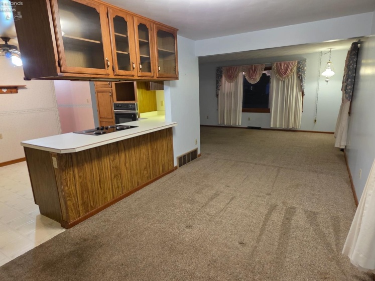 7521 Greenfield Avenue, Castalia, 44824, 3 Bedroom Bedrooms, ,2 BathroomBathrooms,Residential,For Sale,Greenfield,20264430