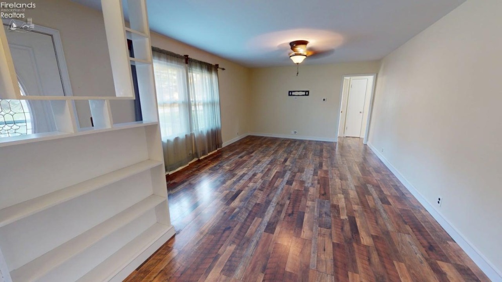 702 Spangler Street, Willard, 44890, 2 Bedroom Bedrooms, ,1 BathroomBathrooms,Residential,For Sale,Spangler,20264425