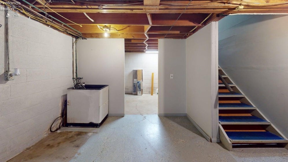 702 Spangler Street, Willard, 44890, 2 Bedroom Bedrooms, ,1 BathroomBathrooms,Residential,For Sale,Spangler,20264425