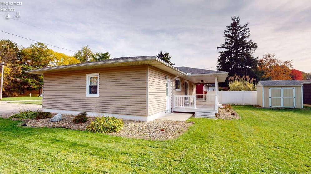 702 Spangler Street, Willard, 44890, 2 Bedroom Bedrooms, ,1 BathroomBathrooms,Residential,For Sale,Spangler,20264425