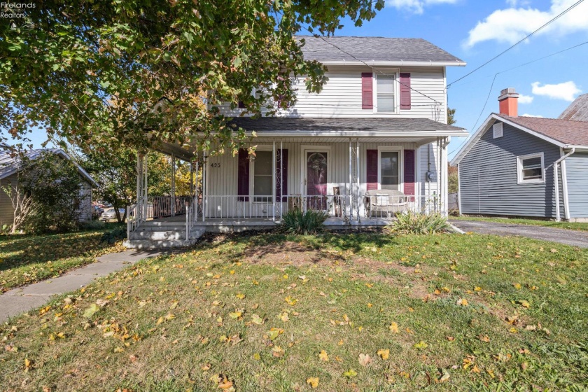 425 Center Street, Bellevue, 44811, 3 Bedroom Bedrooms, ,1 BathroomBathrooms,Residential,For Sale,Center,20264421
