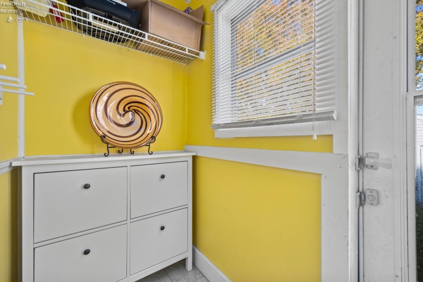 425 Center Street, Bellevue, 44811, 3 Bedroom Bedrooms, ,1 BathroomBathrooms,Residential,For Sale,Center,20264421