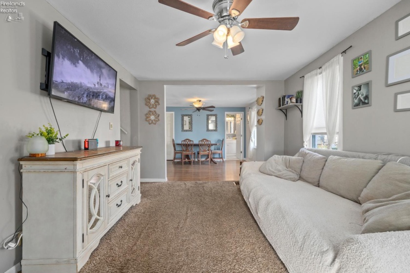 425 Center Street, Bellevue, 44811, 3 Bedroom Bedrooms, ,1 BathroomBathrooms,Residential,For Sale,Center,20264421
