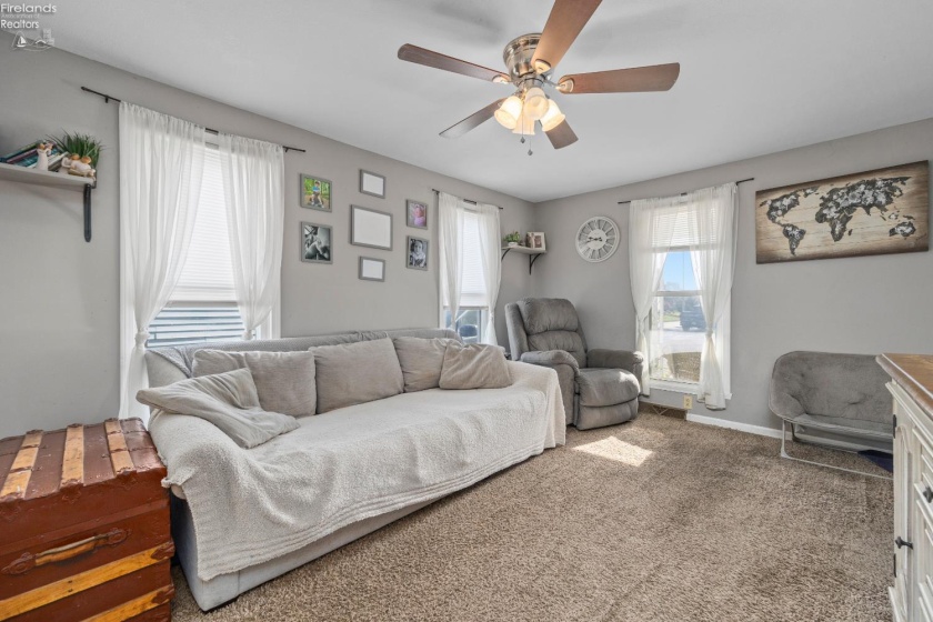 425 Center Street, Bellevue, 44811, 3 Bedroom Bedrooms, ,1 BathroomBathrooms,Residential,For Sale,Center,20264421