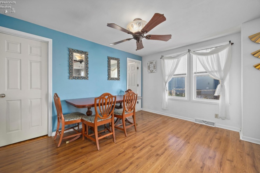 425 Center Street, Bellevue, 44811, 3 Bedroom Bedrooms, ,1 BathroomBathrooms,Residential,For Sale,Center,20264421