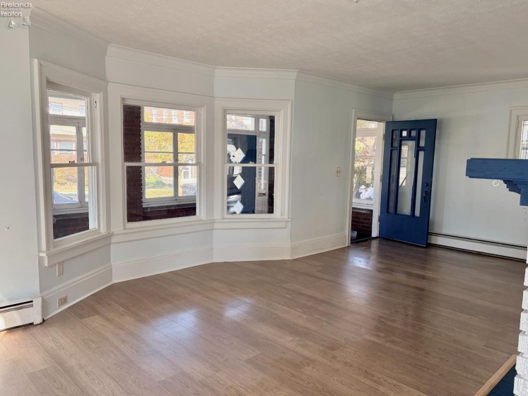 220 Jefferson Street, Sandusky, 44870, 3 Bedroom Bedrooms, ,2 BathroomBathrooms,Residential,For Sale,Jefferson,20264256