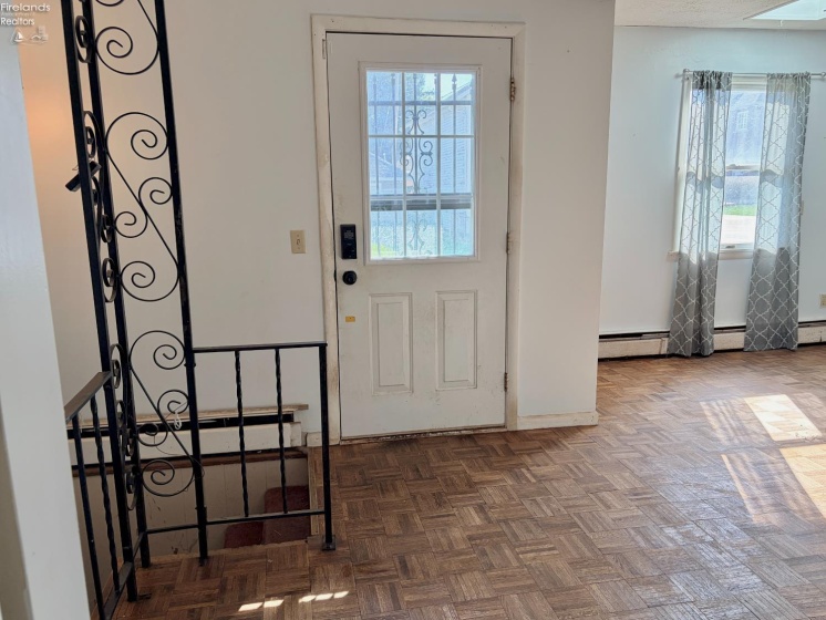 220 Jefferson Street, Sandusky, 44870, 3 Bedroom Bedrooms, ,2 BathroomBathrooms,Residential,For Sale,Jefferson,20264256