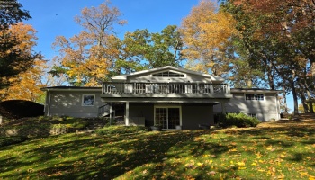 312 Riverside Drive, Huron, 44839, 3 Bedroom Bedrooms, ,2 BathroomBathrooms,Residential,For Sale,Riverside,20264433